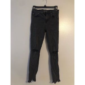 Black skinny jeans